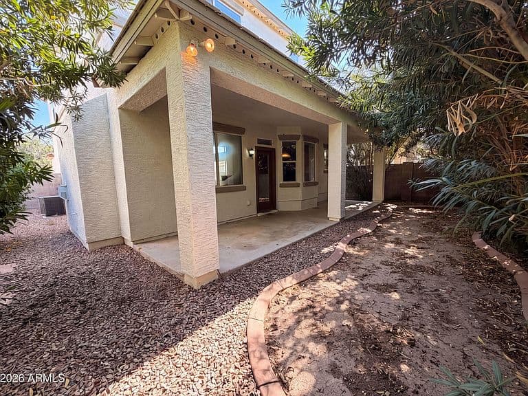 1214 E FRANCES Lane photo 5