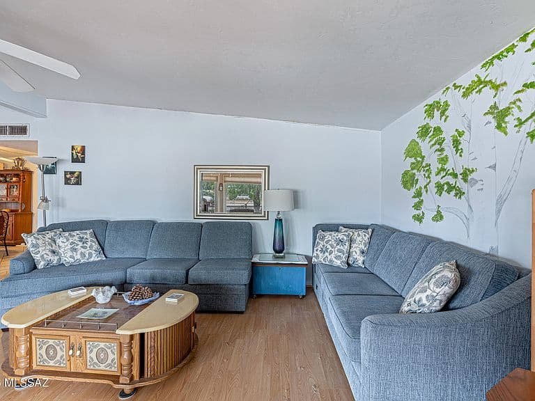 7324 E Random Ridge Dr photo 2