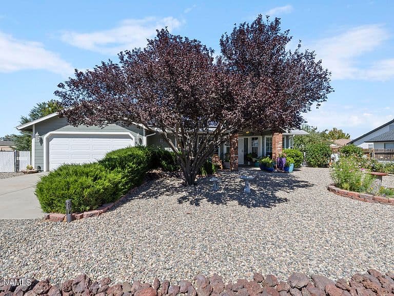 9040 E Bighorn Dr photo 1