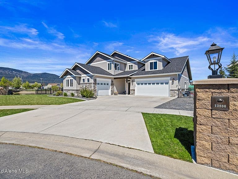13806 N Treasure Island Ct photo 2