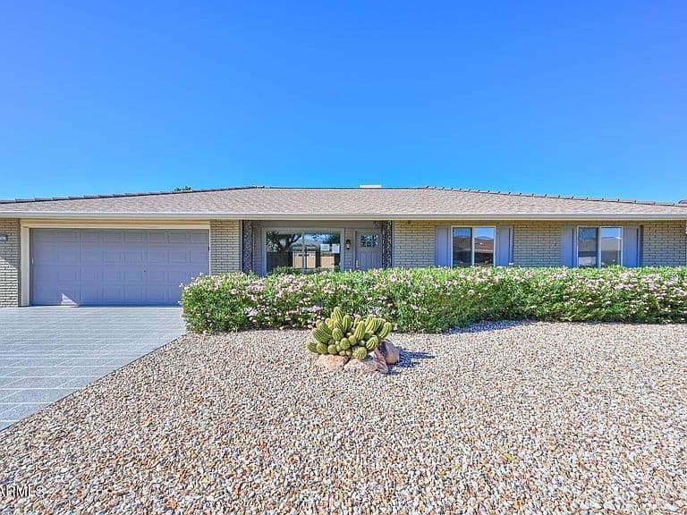 9301 W GLEN OAKS Circle N photo 1