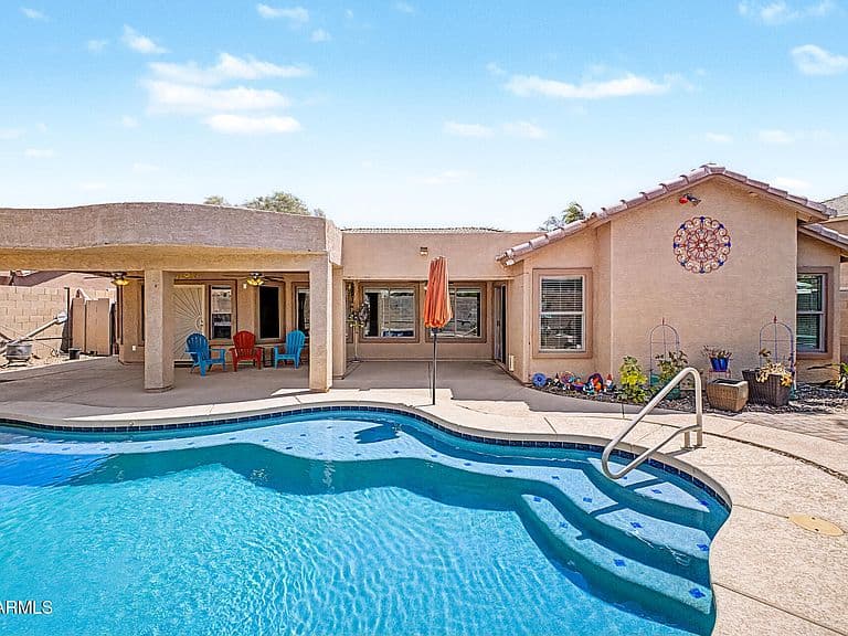 11218 E RAFAEL Avenue photo 1