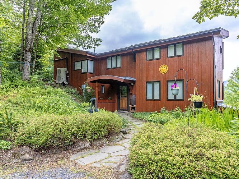 1425 Cobb Hill Road photo 2