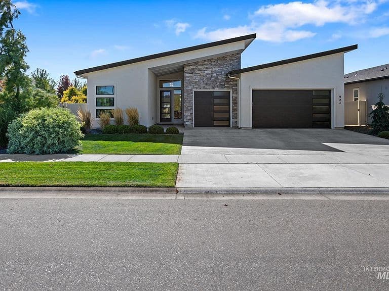 923 E Rio Chico Dr photo 1