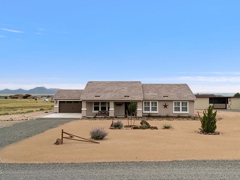 11836 N Coyote Run Rd photo 2