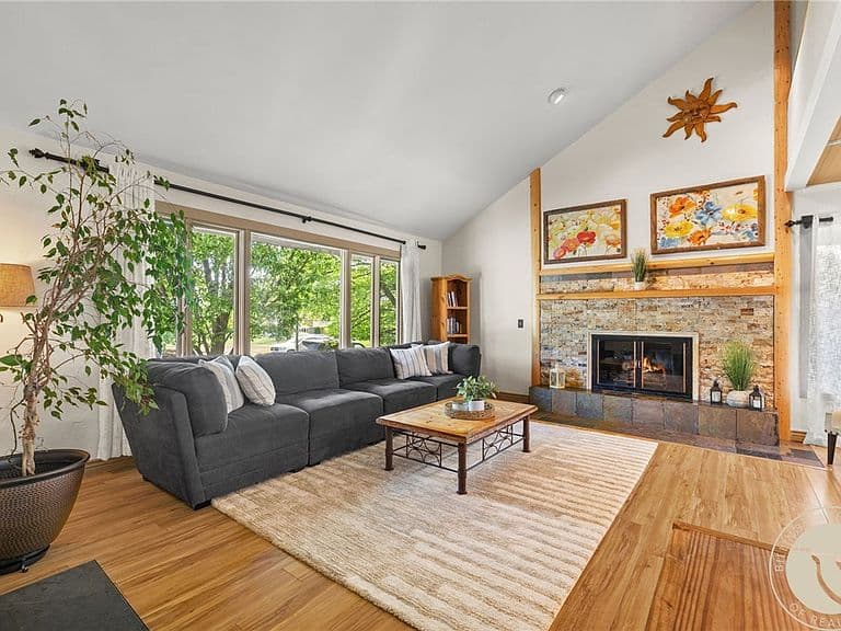 3026 Morledge St photo 5