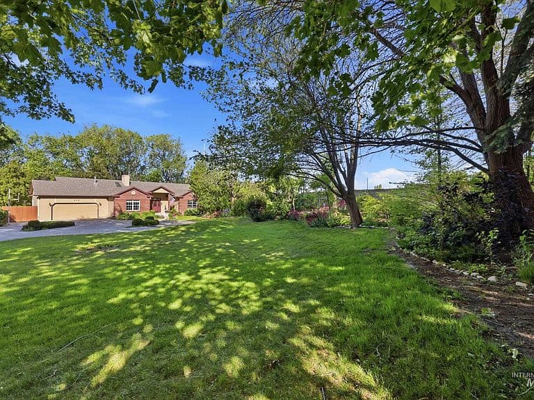 115 Walnut Creek Way photo 4
