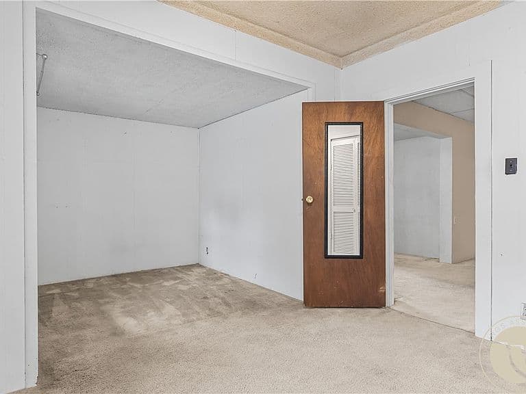 838 Cook Ave photo 5