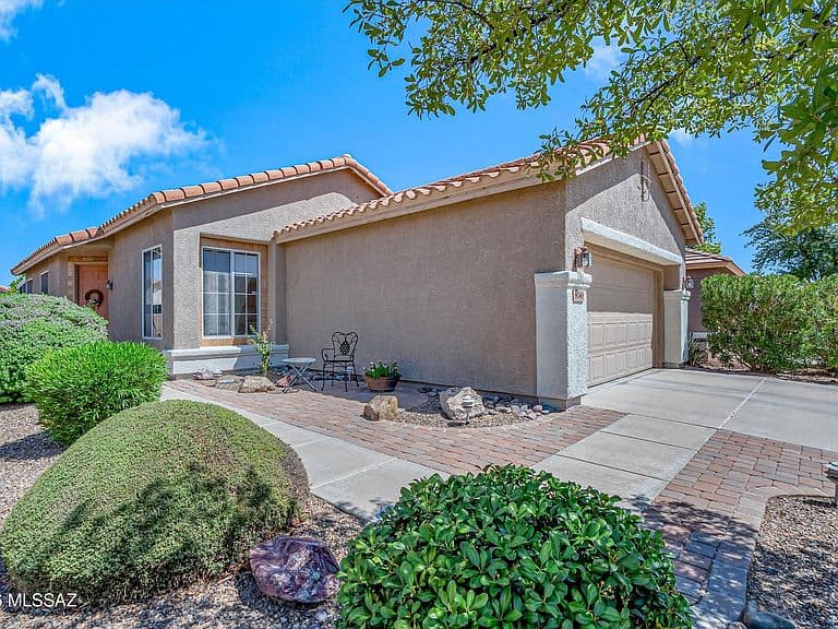 8048 W Cottonwood Wash Way photo 1