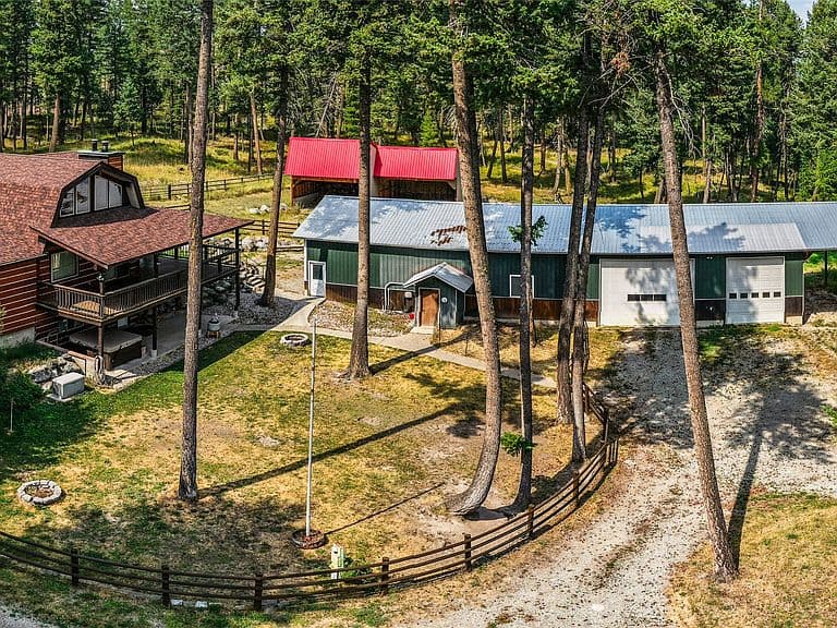 786 Lore Lake Rd photo 4