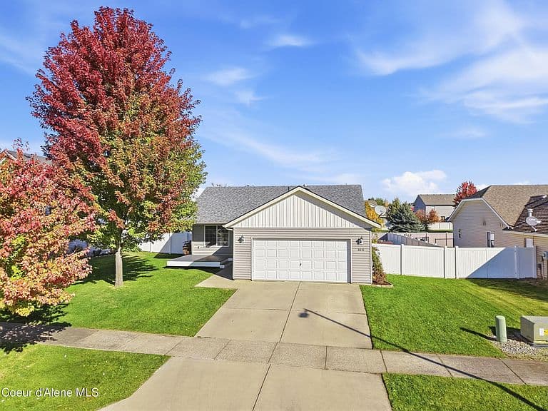 3831 W Linneatus Dr photo 2