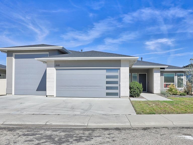 4148 E Copper Point Dr photo 3