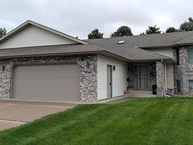 1543 Billings Dr photo 1