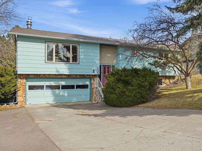 103 Terrace Way photo 4
