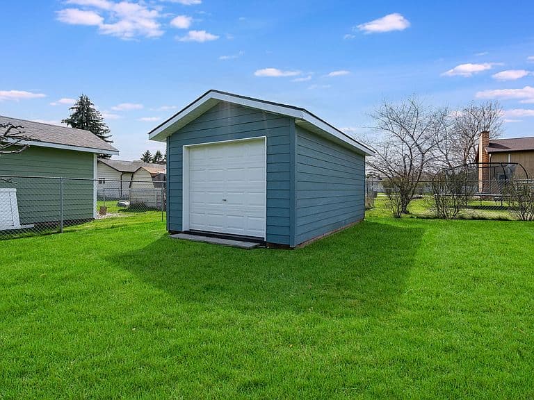 58 Sussex Dr photo 5