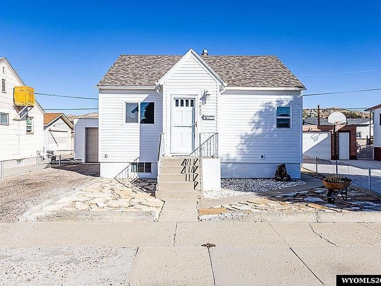 1037 Arapahoe St photo 1