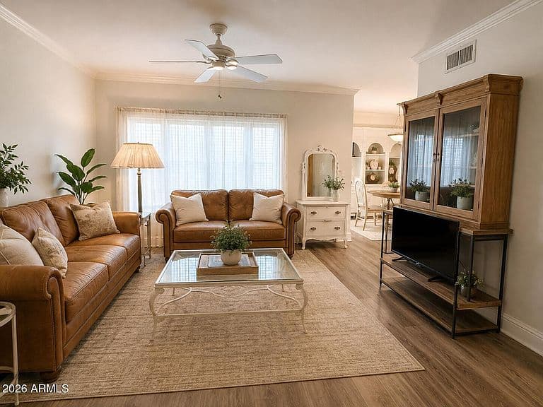 750 E NORTHERN Avenue #1020 photo 2