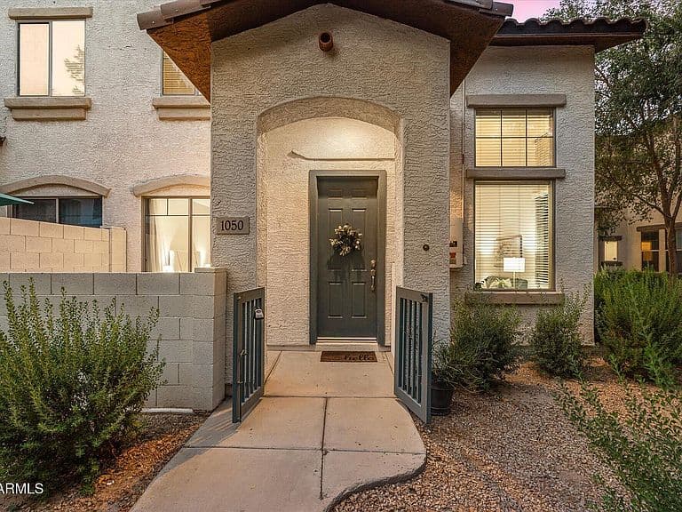 14870 W ENCANTO Boulevard #1050 photo 3