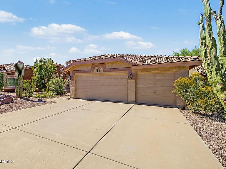 5762 S FEATHER BUSH Drive photo 4