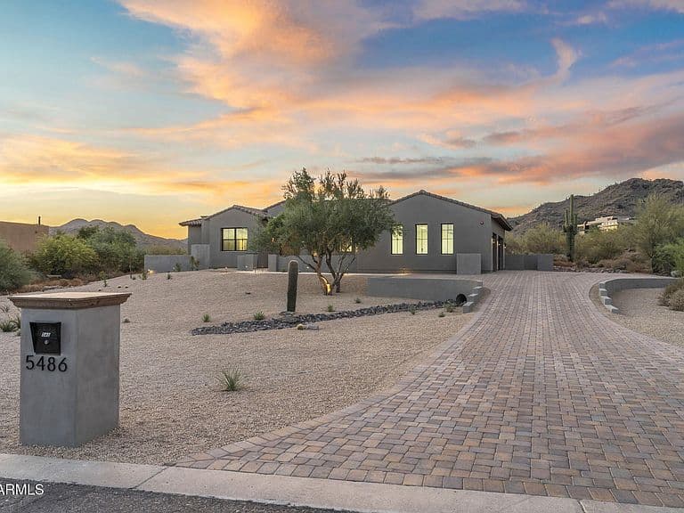 5486 E Butte Canyon Drive photo 3
