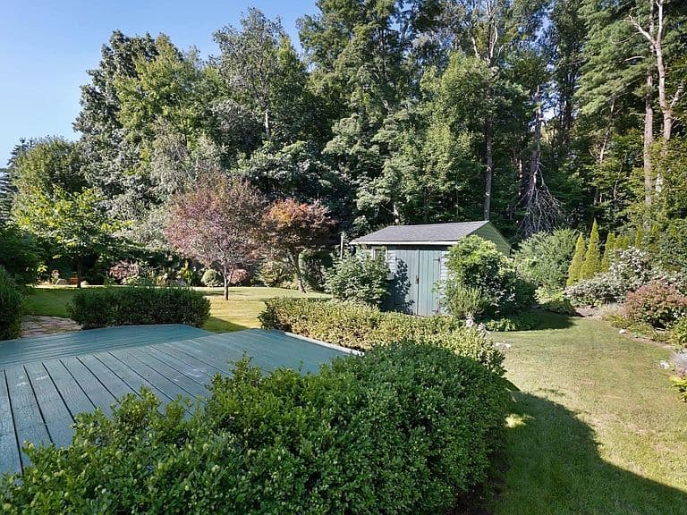 25 Mills Avenue photo 5