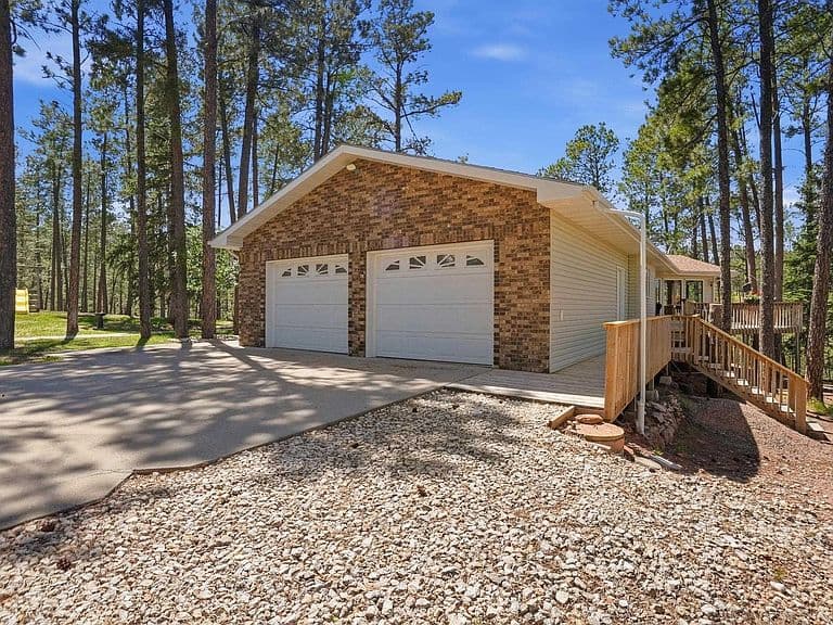 250 Timberline Ct photo 4