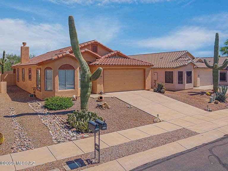 12710 N Blue Sage Dr photo 3