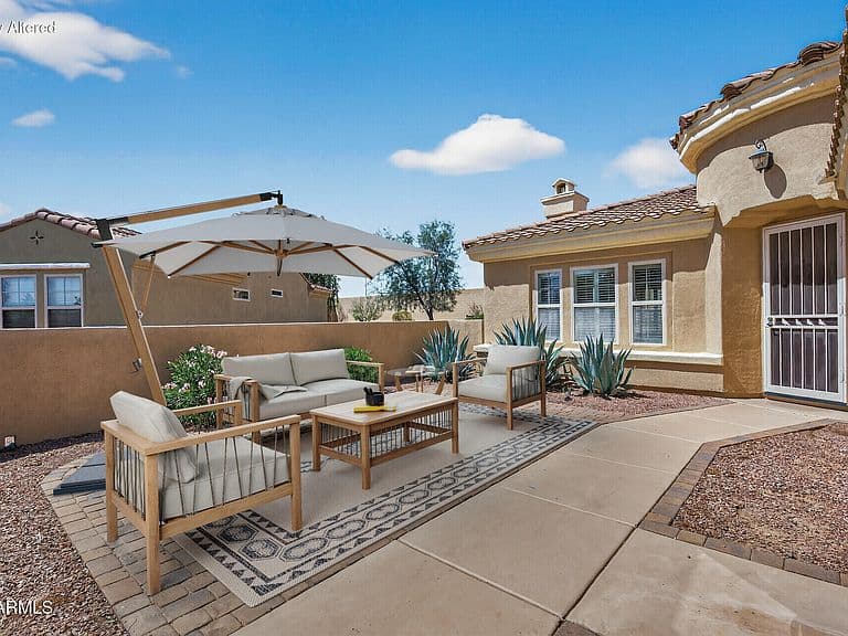 13840 W JUNIPERO Drive photo 2