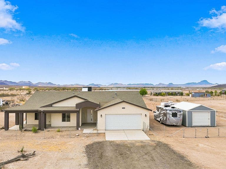 33201 W Siesta Way photo 2
