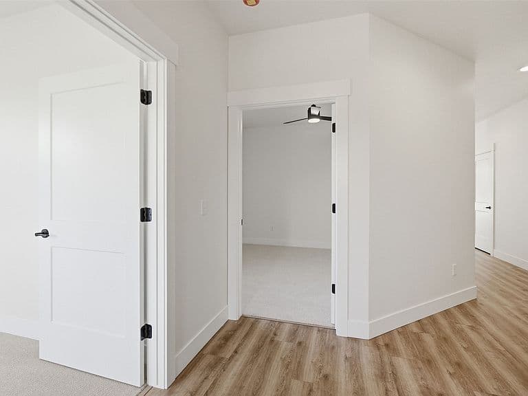 3990 Camden St APT B photo 2