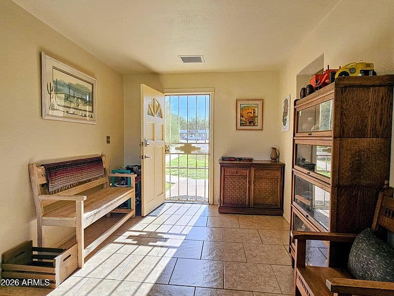 1188 S NACO Highway photo 4