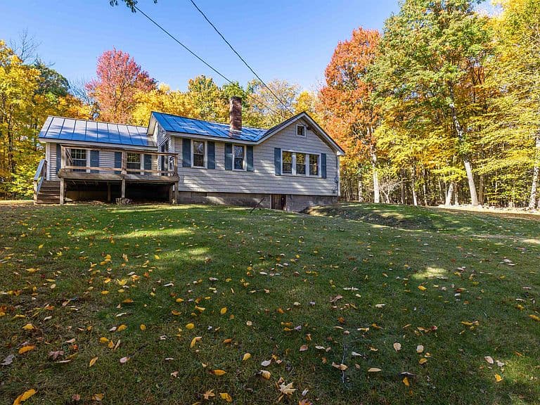 42 Lake View Drive photo 3