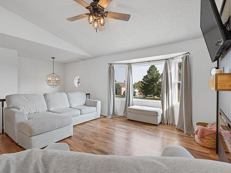 4991 Raven Cir photo 5