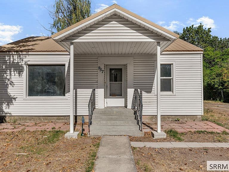 957 S Shilling Ave photo 3