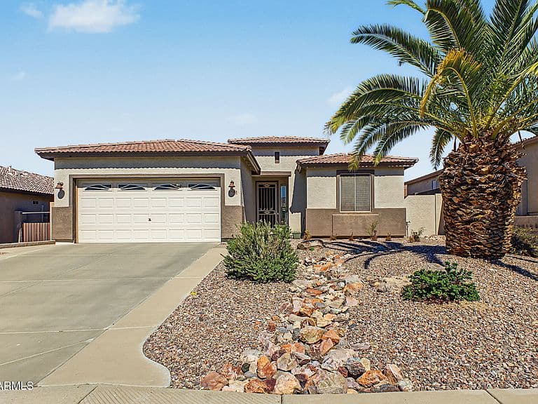 10762 W CIMARRON Drive photo 2