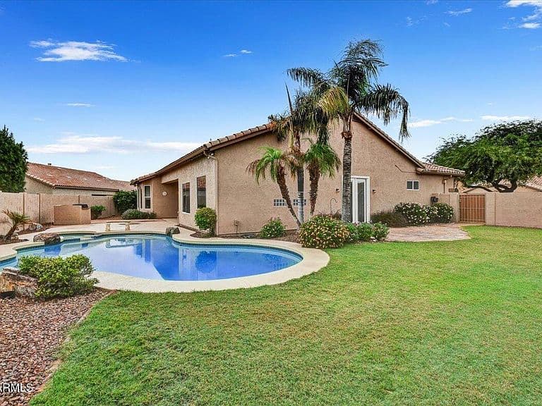 8751 W SIERRA PINTA Drive photo 2