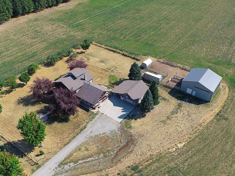 576 Turner Hill Rd photo 4