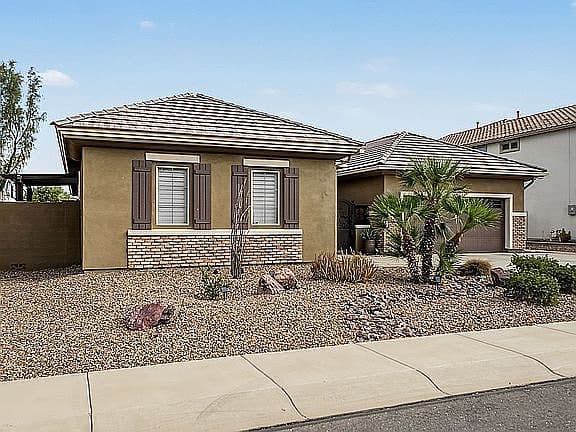 624 E Sipapu Dr photo 2