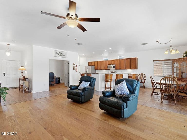 8021 N Lime Star Dr photo 4