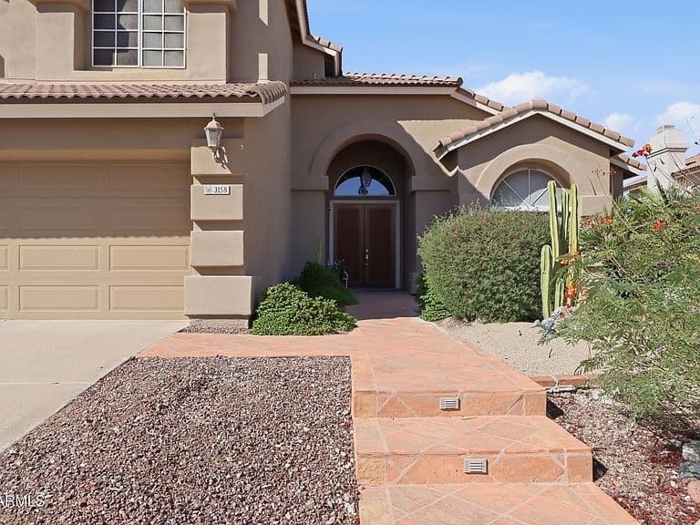 3158 E DESERT FLOWER Lane photo 4