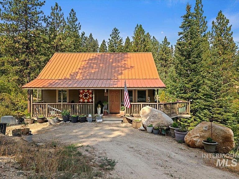70 Castle Mountain Dr photo 1