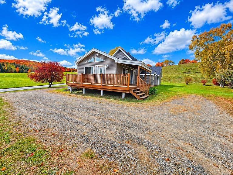 314 Perron Hill Road photo 4