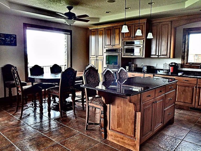 204 Tee Cir photo 5