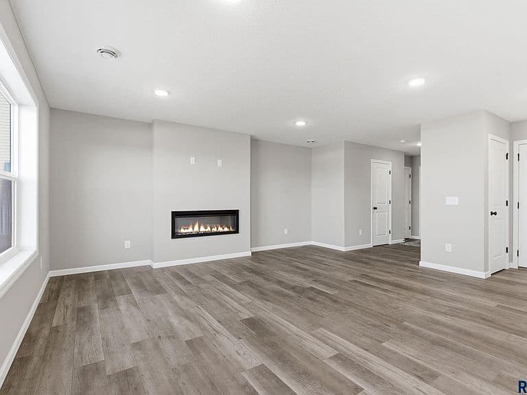 231 Thelma Ave photo 3