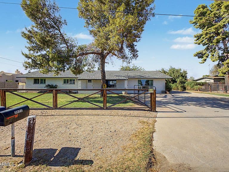 3522 W WESTCOTT Drive photo 1