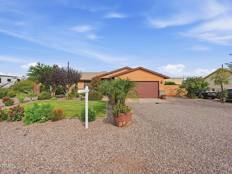 723 S Saguaro Drive photo 2