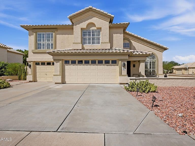 1054 E Golden Court photo 1