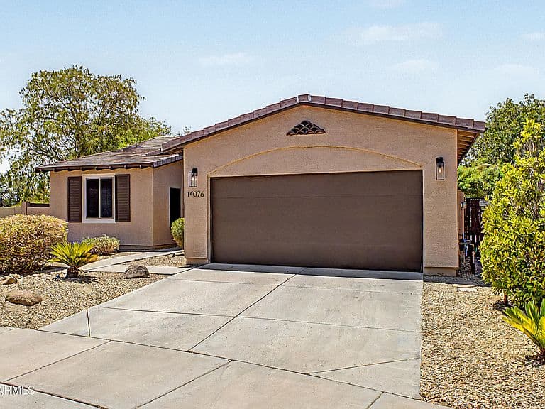 14076 N 138TH Lane photo 3