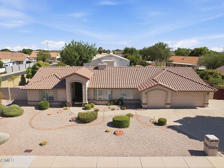 4561 E ENROSE Street photo 1