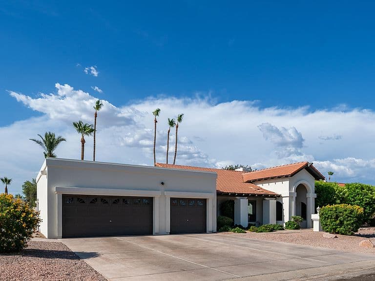 5468 E LUPINE Avenue photo 4